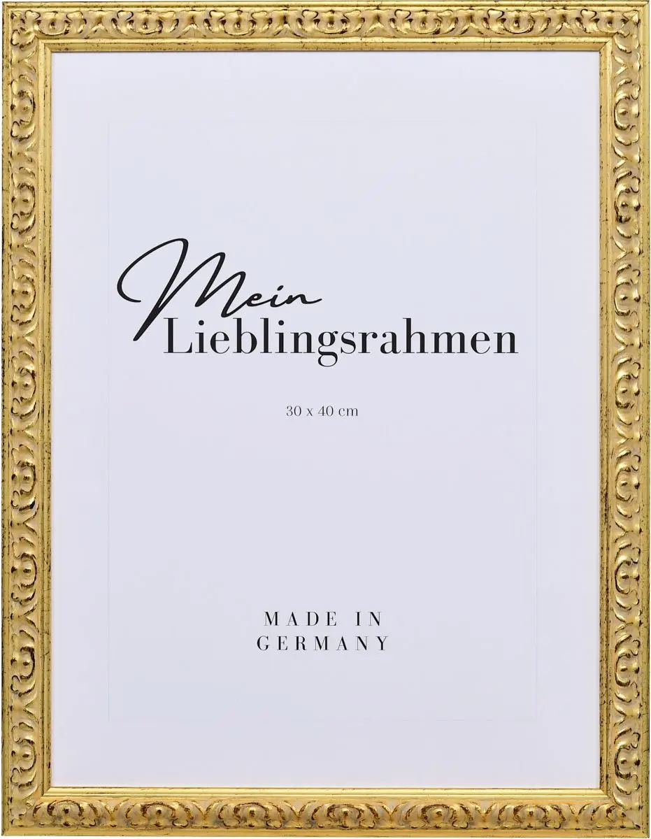 Frontansicht eines goldenen, aufwendig geformten, barocken Holzrahmens mit floraler Ornamentik und in Handarbeit aufgebürstetem Schlagmetall