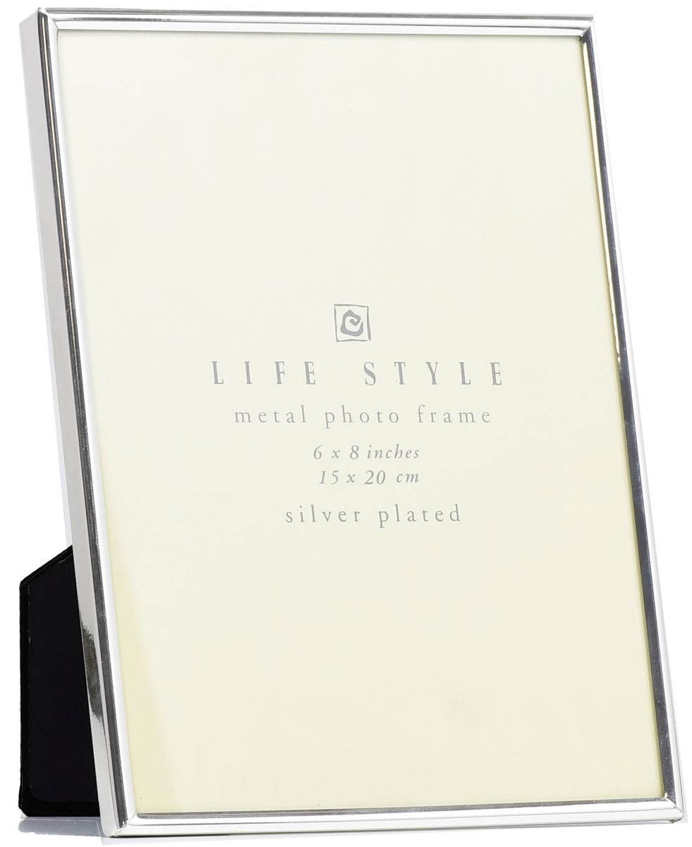 Alu Profil 811, silber (hochglanz) - Seitenansicht Seitenansicht  eines silber glänzenden, schmalen Aluminiumrahmens mit gerundetem Profil