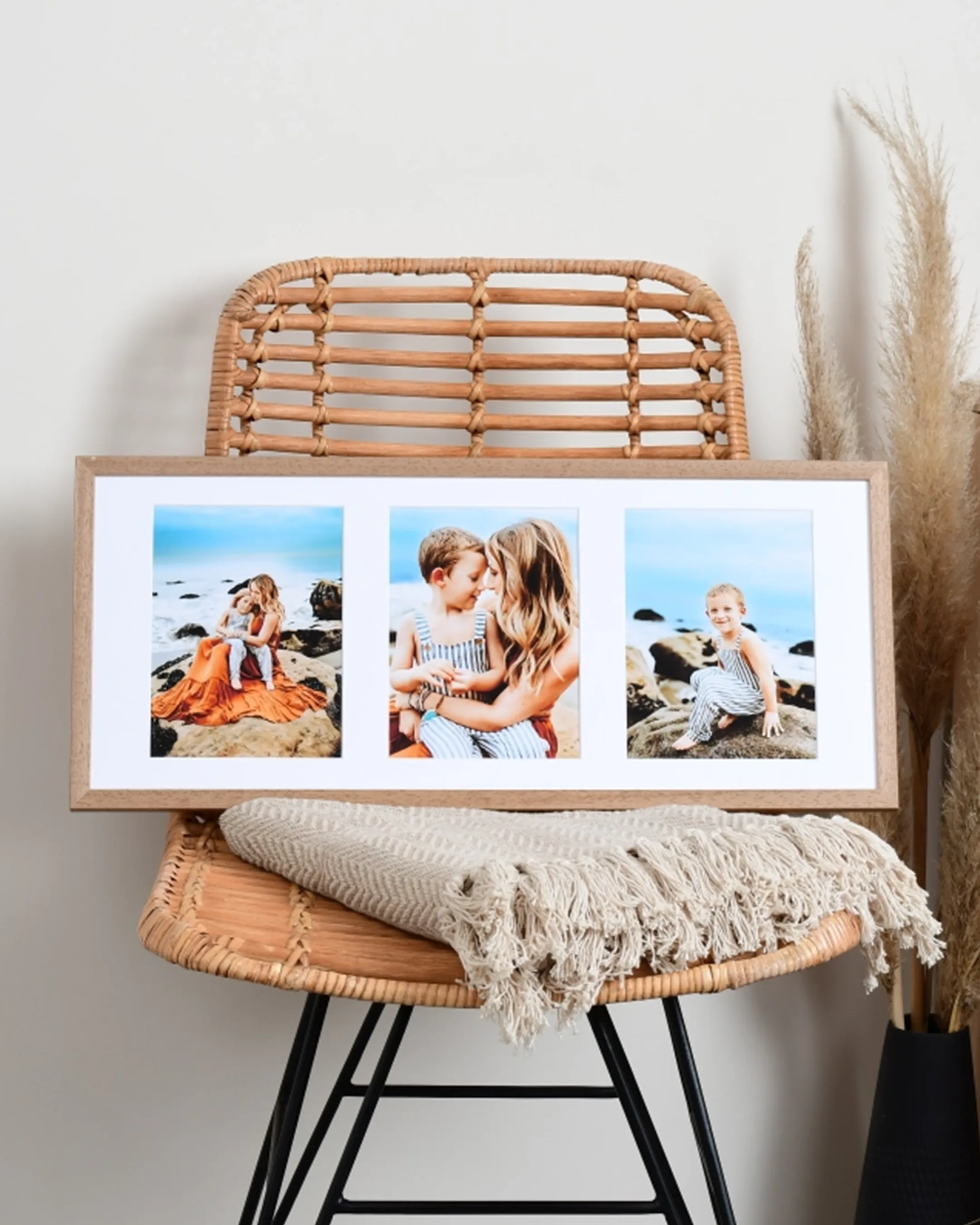 Passepartoutcollage Noelle 25x60 cm im Wohnraum