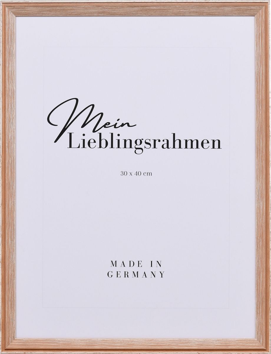 Frontansicht eines braunen Holzrahmens im Landhausstil mit sichtbarer Holzstrukur 
