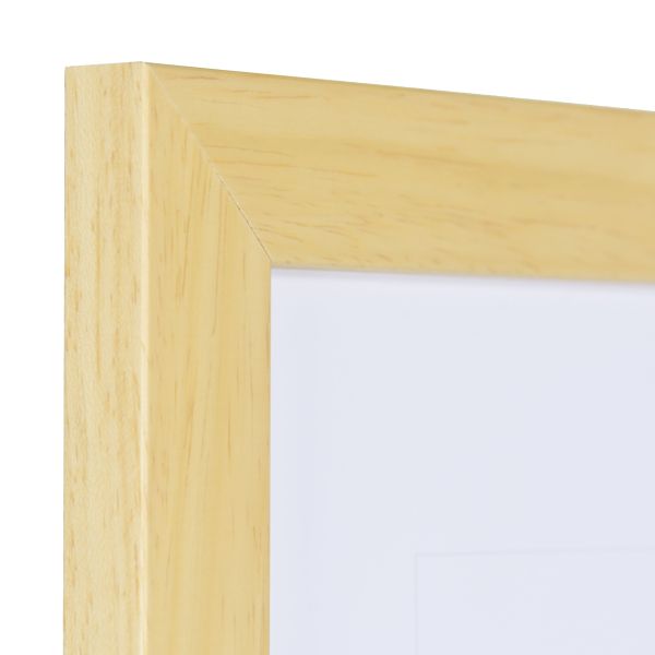 Holz-Profil Top Pro, natur - Ecke Ansicht der Ecke eines naturfarbenen Bilderrahmens mit sichtbarer Holzstruktur, glatter Oberfläche und kantigem, schlichtem Profil